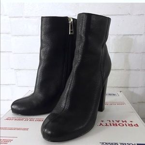 Charles by Charles Lowell Boots - size 7.5